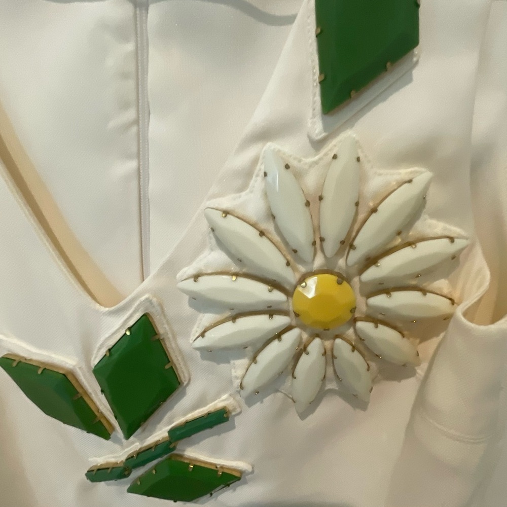 Karta NWOT Beaded sleeveless blouse M